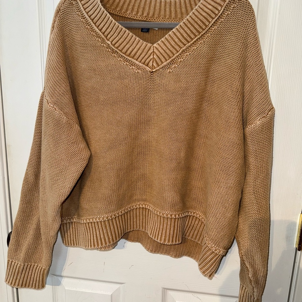 American Eagle Outfitters Tan V-Neck Sweater